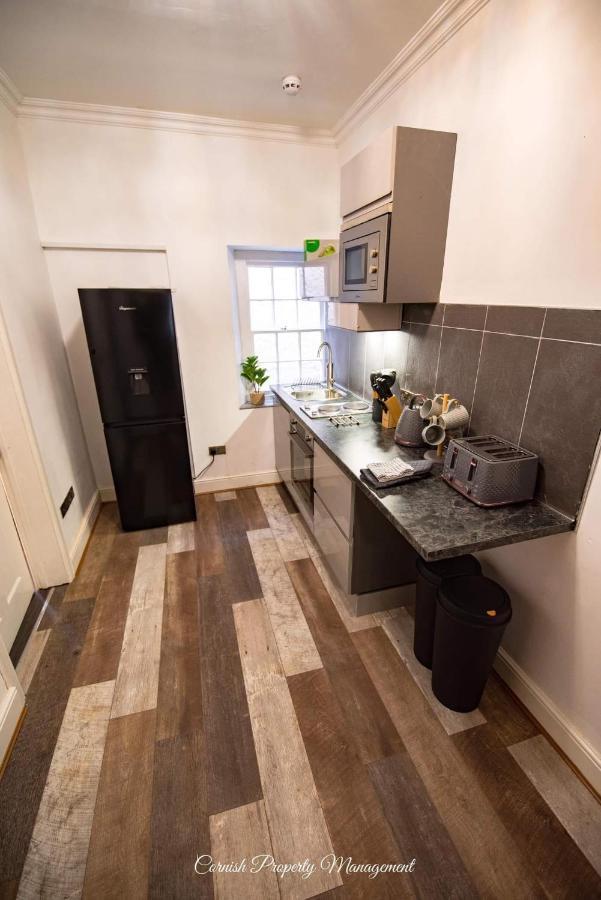 River Street Apartments 特鲁罗 外观 照片