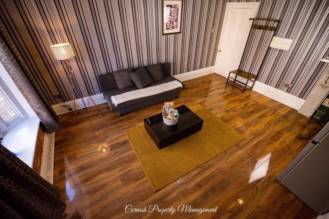 River Street Apartments 特鲁罗 外观 照片
